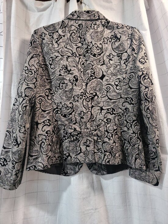 Dress Barn 3 Piece Ladies Jacket,size M, Top, Size M, Skirt size 4 - Picture 4 of 16